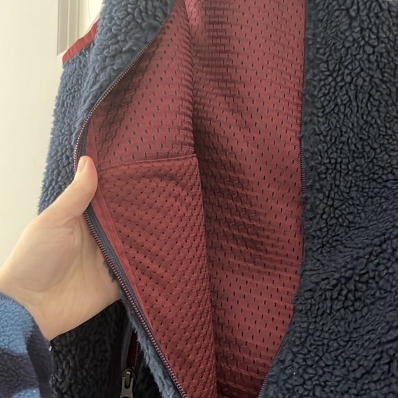 L L Bean Vest - Picture 5 of 7